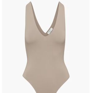Aritiza Contour V-Neck Bodysuit